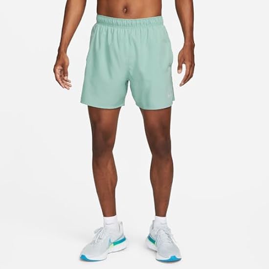 Nike Challenger Pantaloncini Uomo 367461740